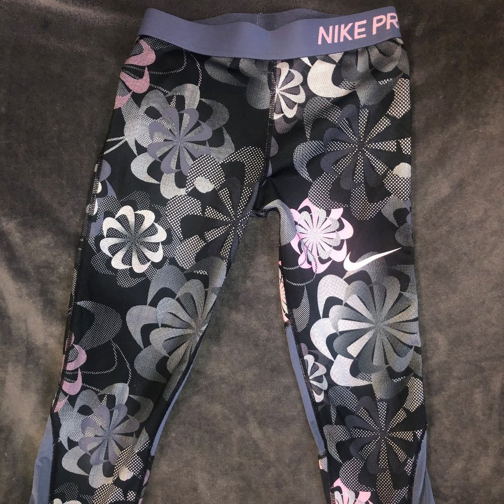 Cute Pink and Gray Nike Pro Workout Leggings